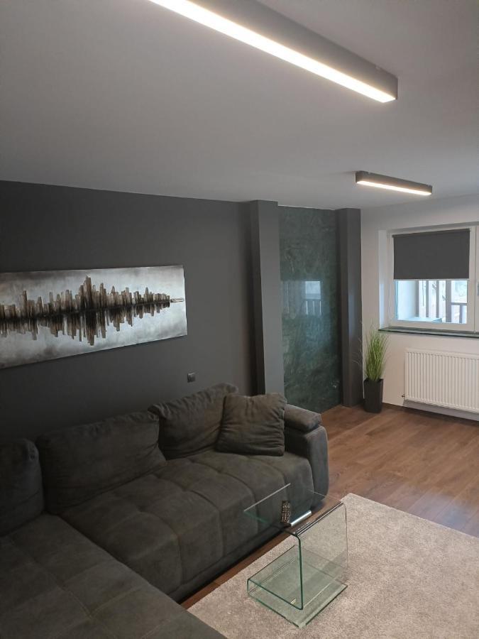 מיירקורה-צ'וק New Apartment Apartament Modern Recent Construit Modern Ujepitesu Tarsashazi Lakresz מראה חיצוני תמונה